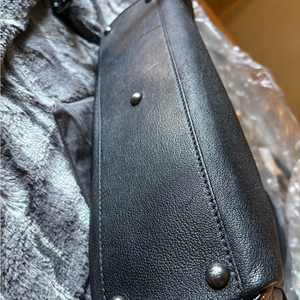 EUC Fendi Goatskin Zucca iconic Peekaboo Satchel - Black with two tone hardware - Picture 12 of 13